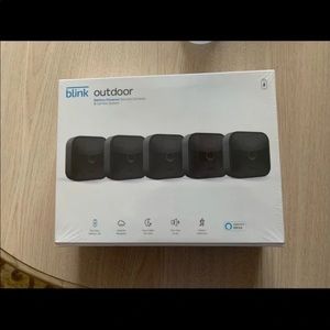 5 brand new blink security cameras in unopened box
